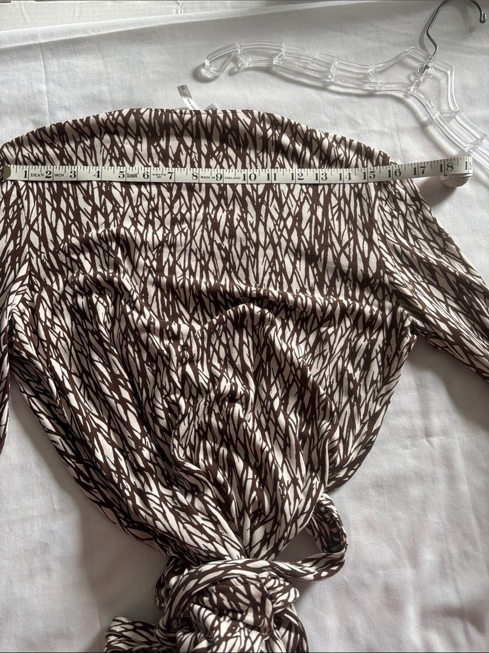 Diane Von Furstenberg Brown and Cream Patterned Dress - Picture 8 of 9